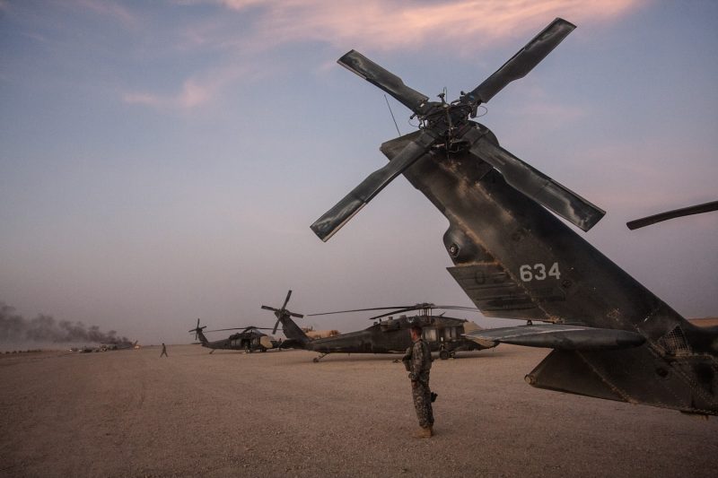 UH-60 Blackhawk MEDEVAC-Hubschrauber der US-Armee auf FOB Dwyer in Helmand, Afghanistan. (c) Simon Klingert